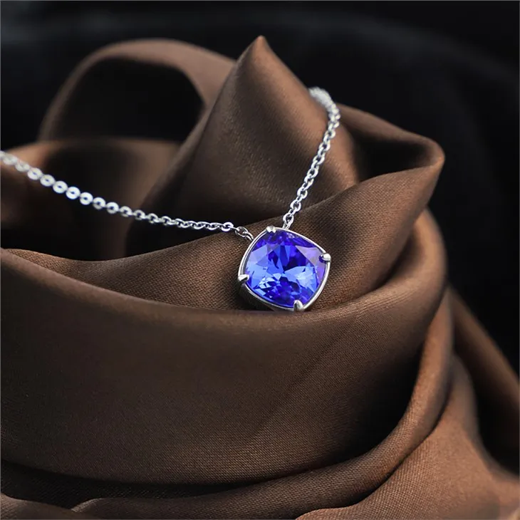 Diamond necklace pendant 03 Diamond necklace pendant 03