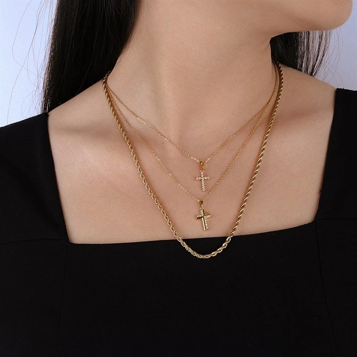 316L Stainless Steel Gold Cross Pendant Necklace Collection manufacturers